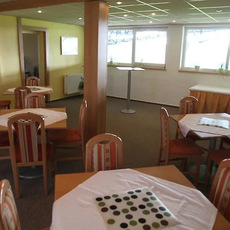 호텔 Parkhotel Opava 4*